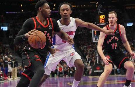 乐鱼线上登陆-【现场】活塞保持杯赛不败 猛龙持续低迷难求一胜